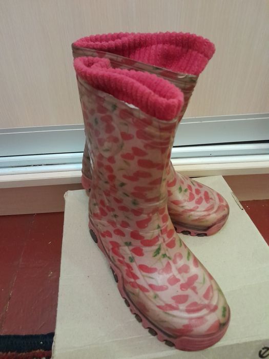Гумові чоботи з флісовими шкарпетками