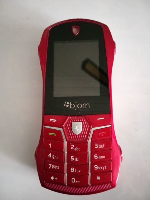 Telefon Bjorn Ferrari
