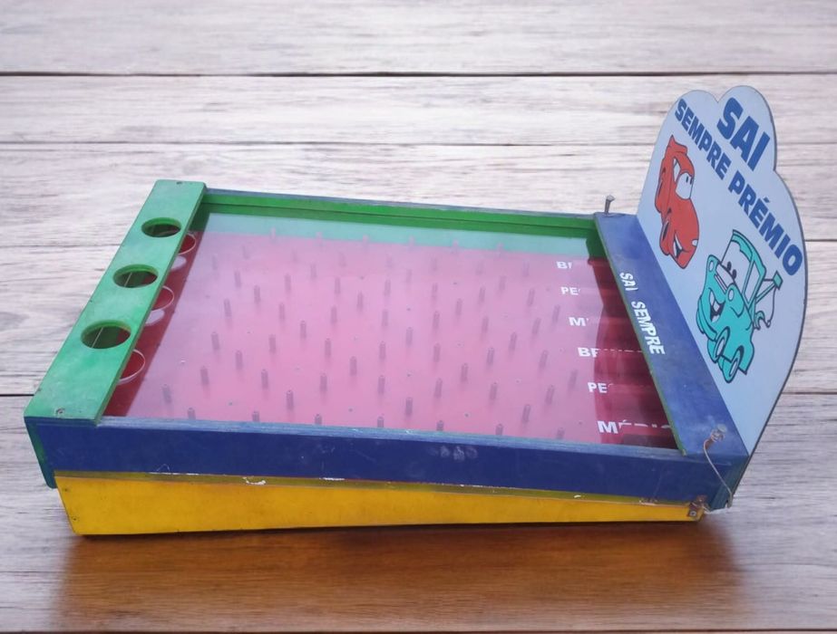 Jogo antigo de feiras populares.