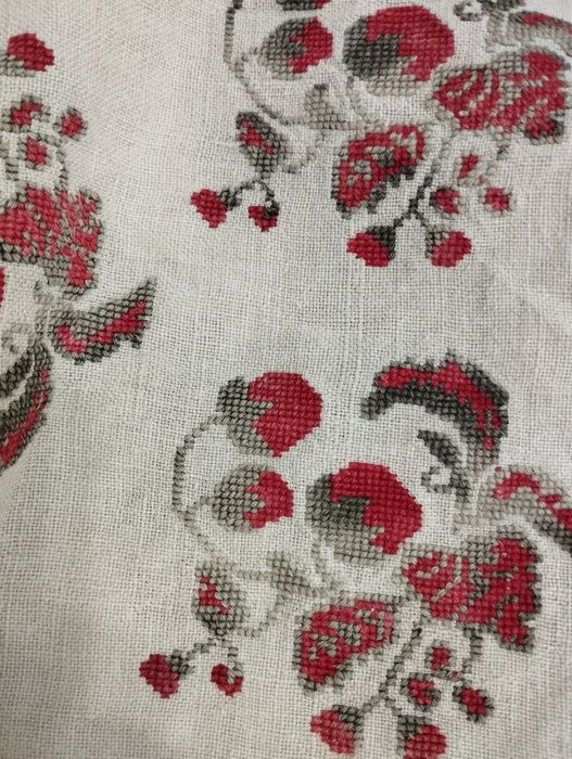 Платье-вышиванка антикварное