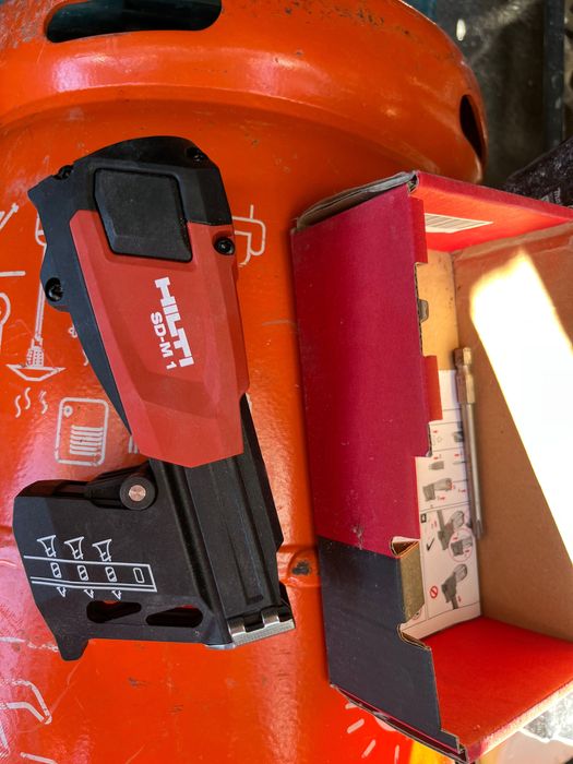 Pente para aparafusadora hilti