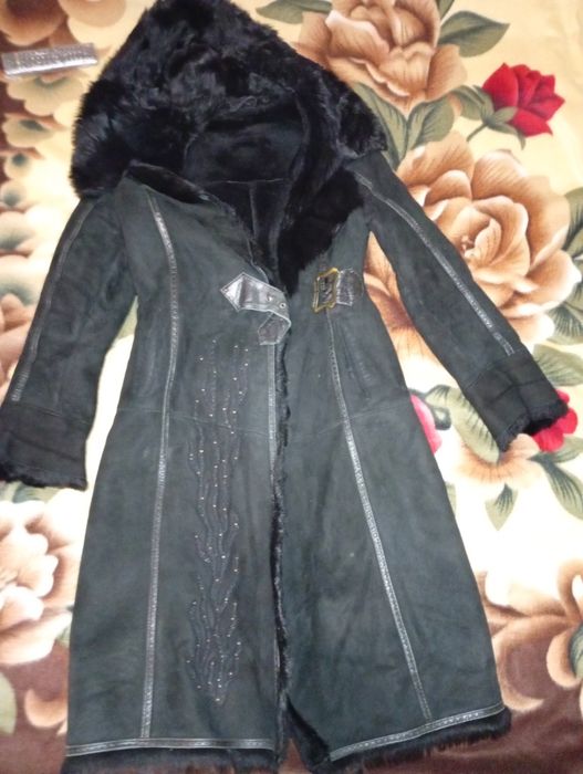 Натуральна дублянка з капюшоном!