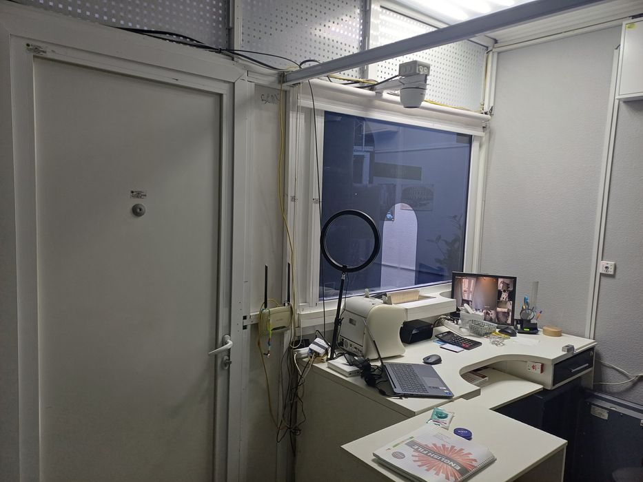 Продам Обмін Валют, Дніпро, Грушевського 13
Все обладнано