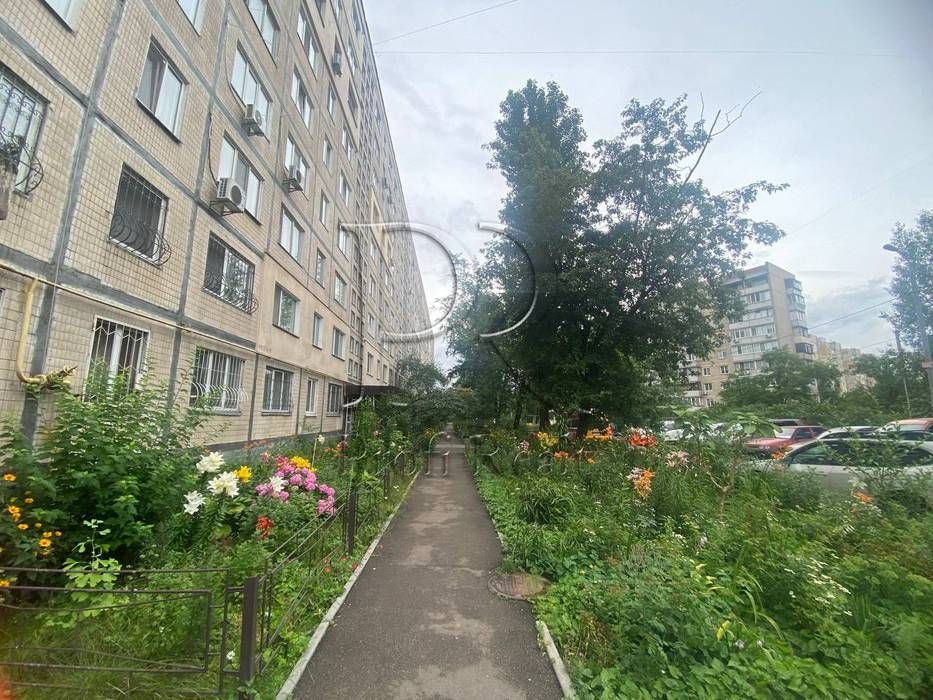 Продаж 2-ноі квартири по вул.Прирічна, Івасюка 5 ст.метро  Оболонь,Мінська
