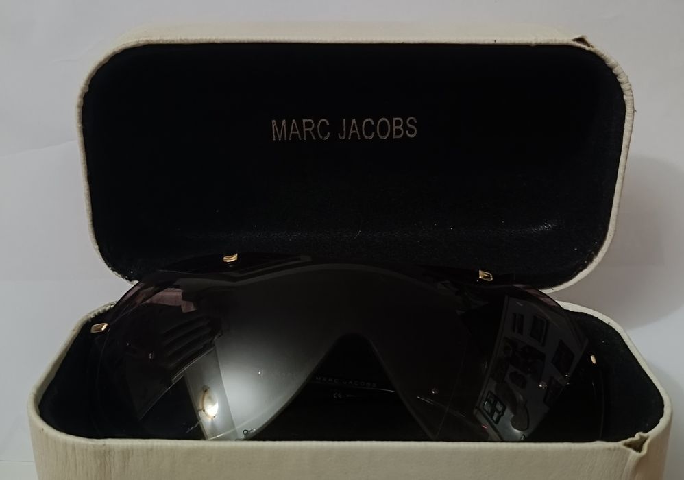 Okulary przeciwsłoneczne marki Marc  Jacobs