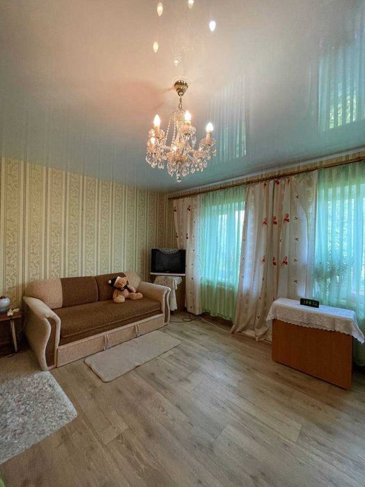 Продам будинок смт Карнаухівка.