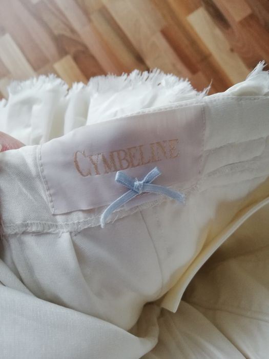 Suknia ślubna Cymbeline ecru orginalna tiul dla odważnych  R. 36