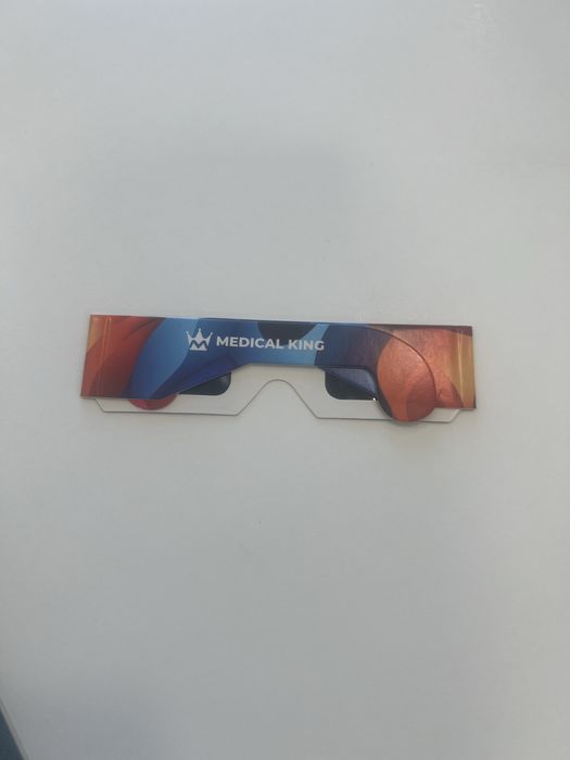 Oculos eclipse solar