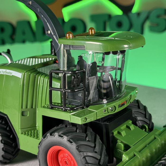 Комбайн на радіокеруванні John Deere. Комбайн на пульті управління