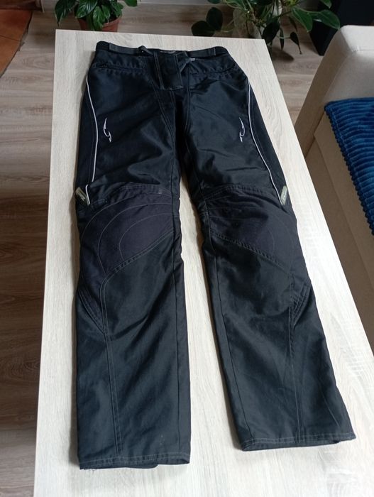 Damskie spodnie IXON