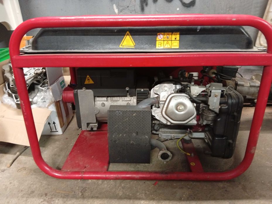 Agregat prądotwórczy Honda ESE 606 GT LINE