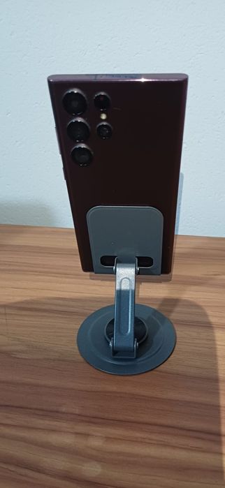 Samsung Galaxy S22 Ultra em bom estado