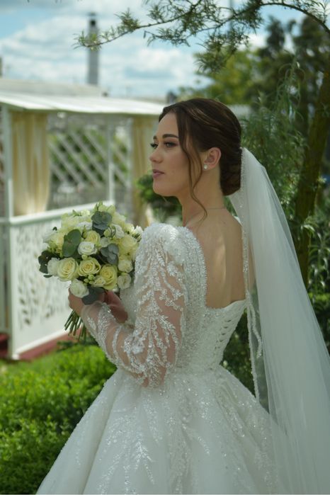 Весільна сукня б/у в ідеальному стані