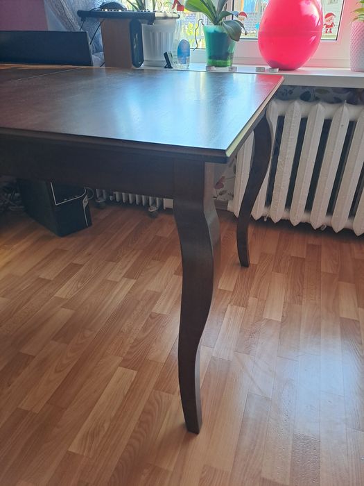 Стіл обідній Астер гевея, коричневий розкладається на велику компанію