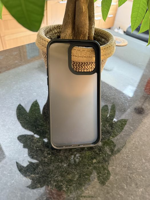 Capa para iPhone 14 Pro Max, Preto Fosco, Proteção Reforçada