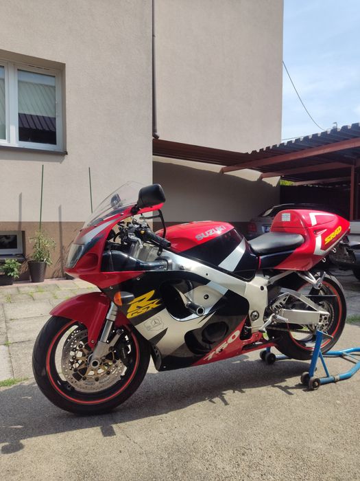 Suzuki GSX-R 750