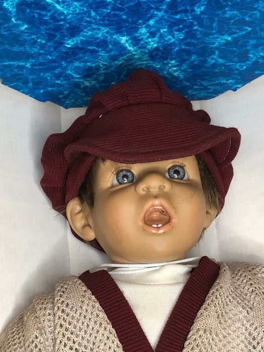 Boneco Falca anos 90 Novo