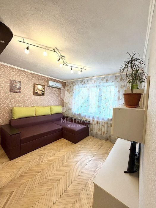 Затишна 1-кімнатна квартира біля метро Дорогожичі з меблями та технікою!