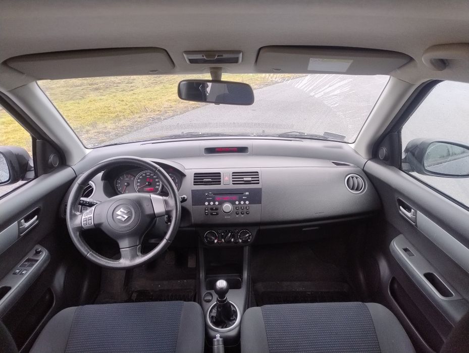 Suzuki Swift 1.3 benz 95KM Klima Elektryczne szyby 2x KOŁA 4 CYLINDRY