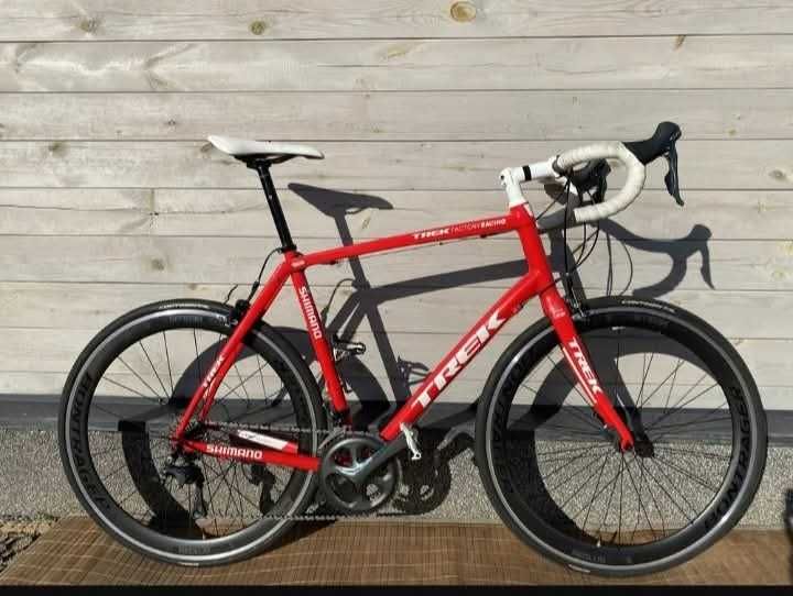 Rower szosowy TREK DOMANE ALR4 Shimano Tiagra