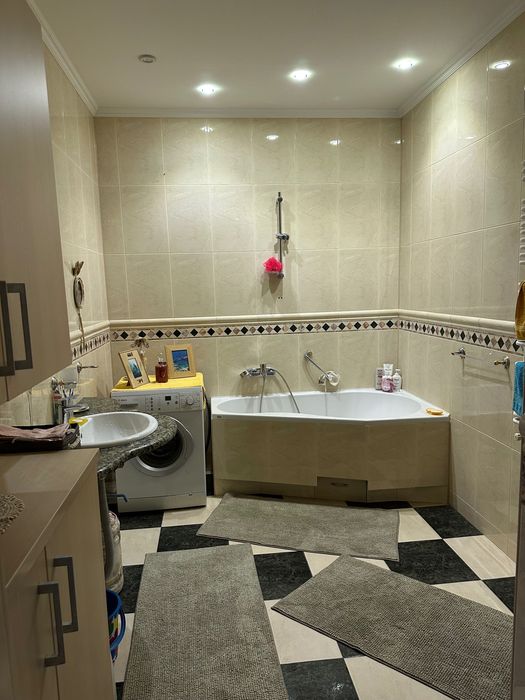 Ексклюзивна 2к квартира 85м² з каміном та власним гаражем, Небесної Сотні 2Б