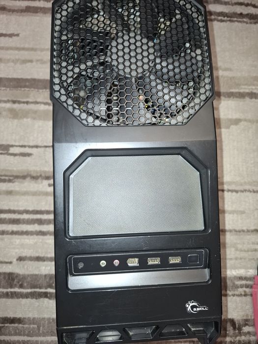 Komputer (stacja robocza) G.Skill
