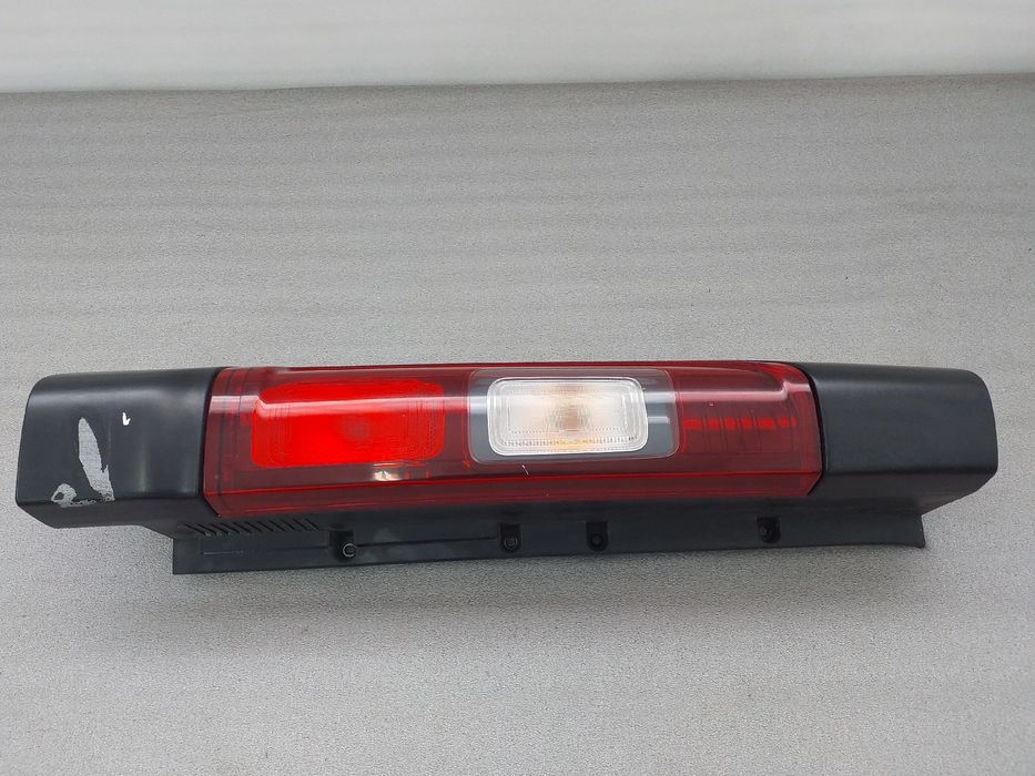 Farolim esquerdo RENAULT Trafic III (FG_)