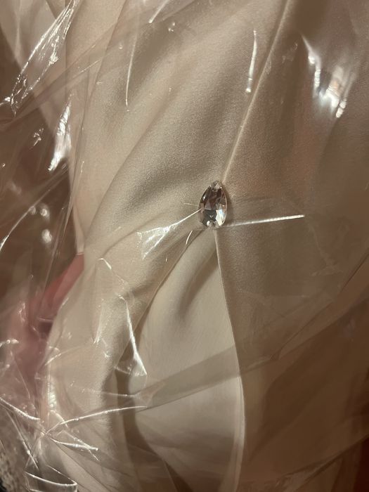 Jedwabna suknia slubna