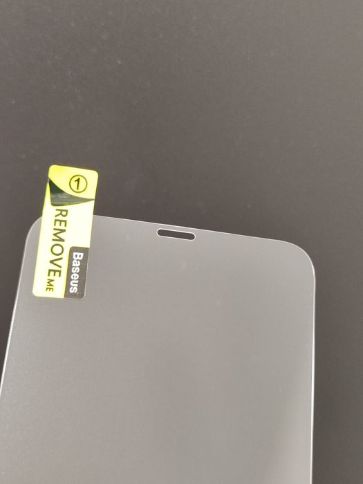 Apple iPhone 12 / 12 Pro. Baseus 2 захисних скла. Преміум якість