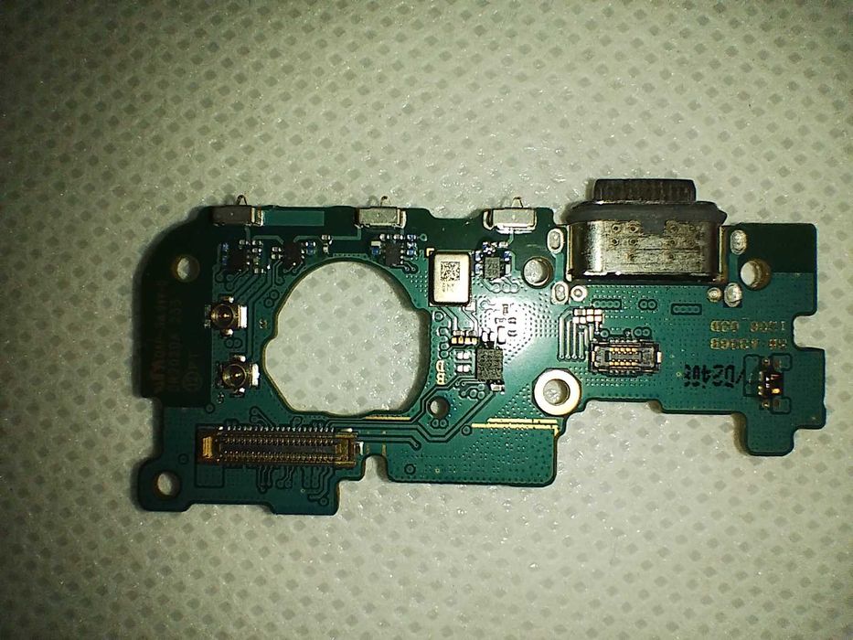 Samsung Galaxy A33 деталі