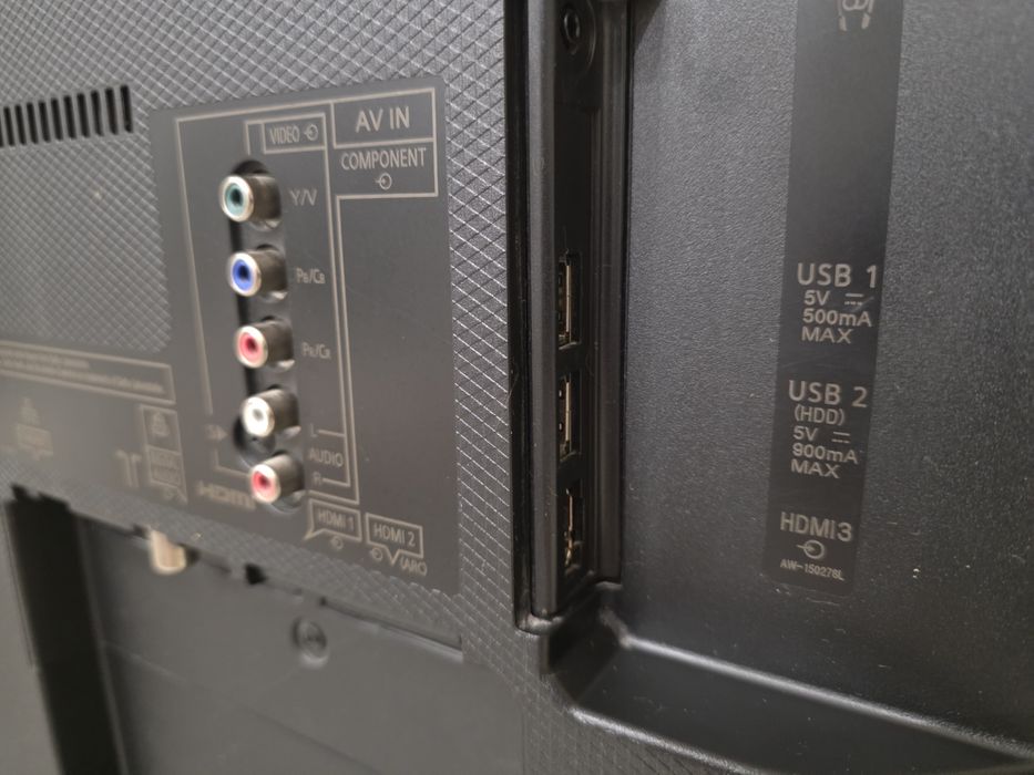 TV Panasonic LED 55 cali