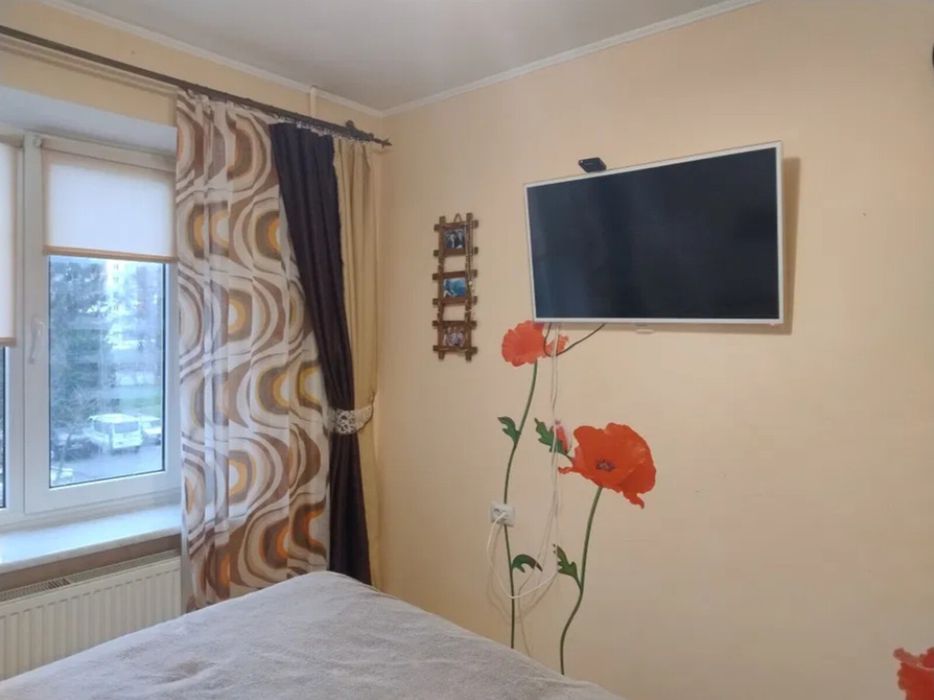 Продаж 3кім квартири, 65 кв.м, вул. Коновальця