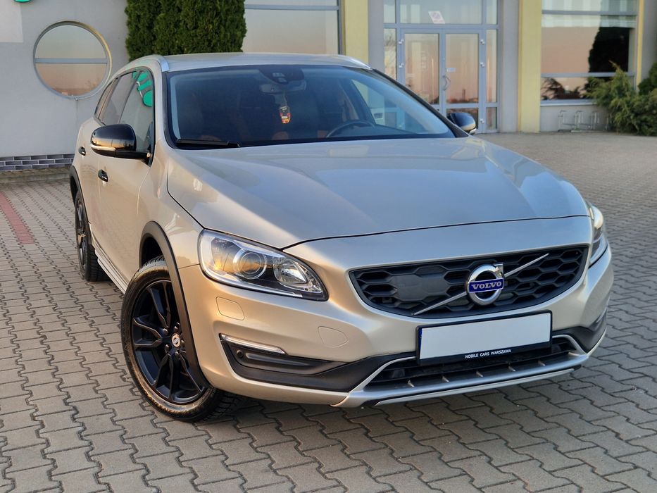Volvo v60 cross country