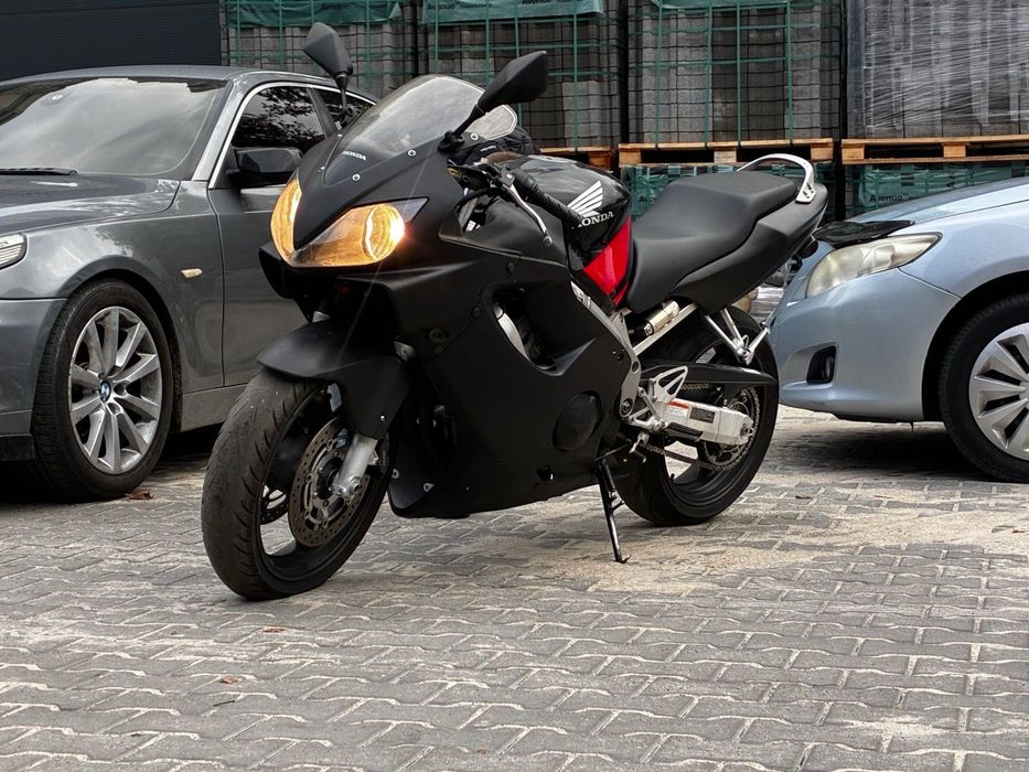 Honda CBR600 F4i