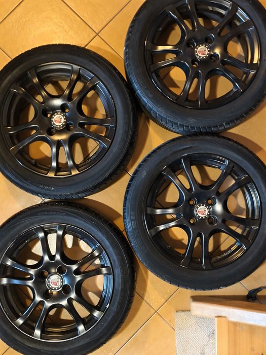 Felgi aluminiowe czarne Platin 16 cali 4x100 z oponami  205/50/16