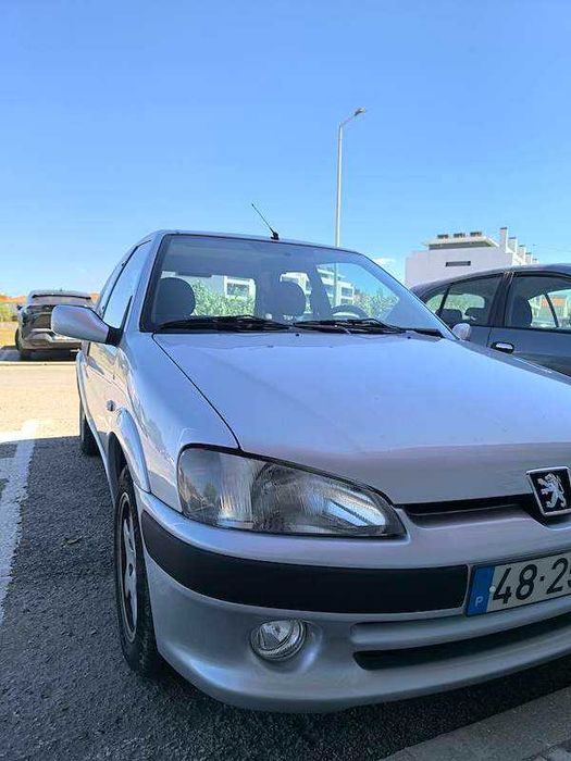 Peugeot 106 1.1 Quiksilver - Estimado em garagem!