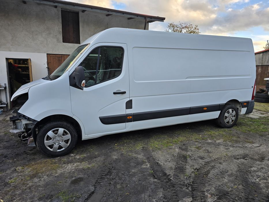 Puste nadwozie NV400 Master Opel maxi stan super