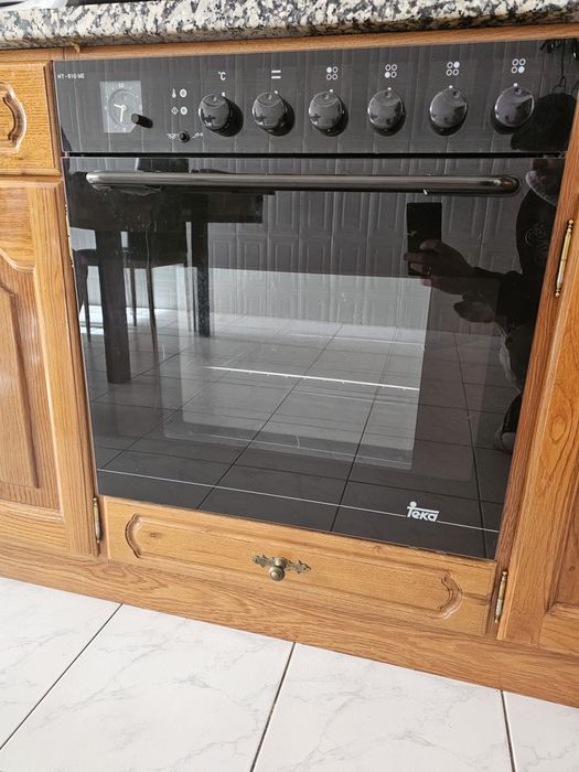 Fogão a gás e forno elétrico