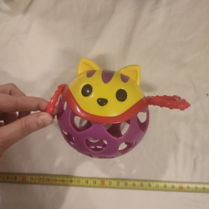 Kotek grzechotka cartoonrattle druga sztuka