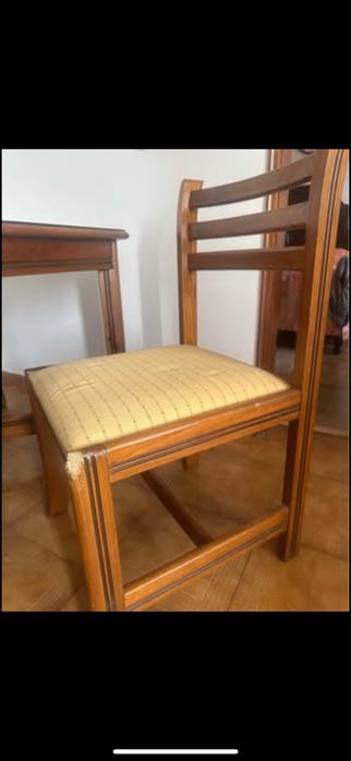 Dining table with 6 chairs64550977239555124