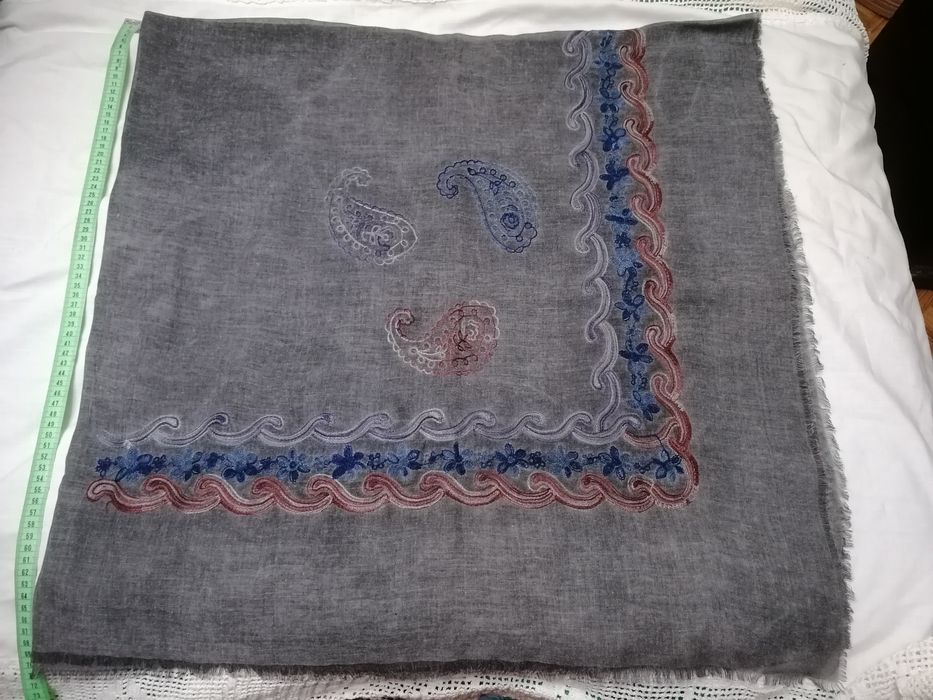 Lenços antigos de cabeça