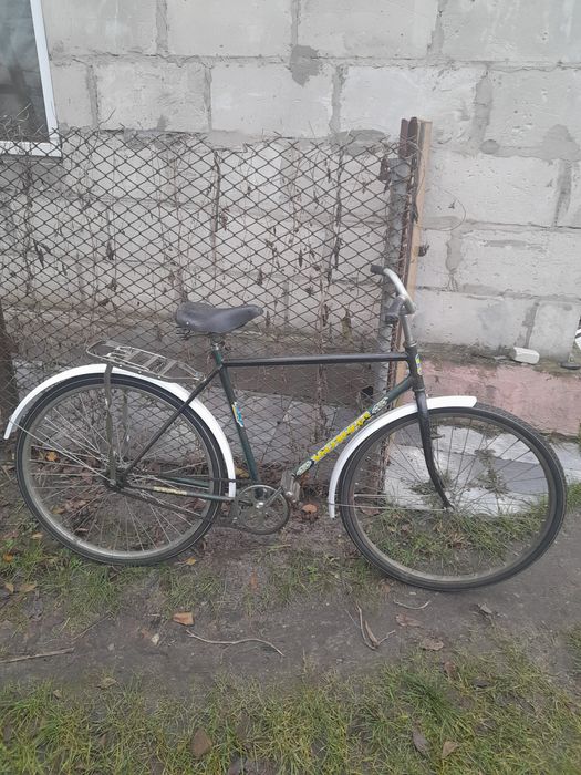 Продам жіночій чоловічі та підліткрвоговелосипеда