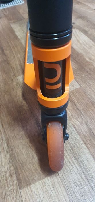 Трюковий самокат