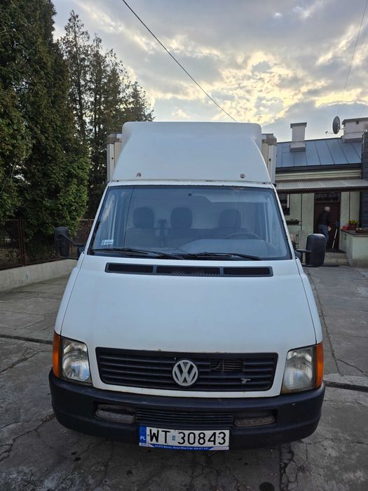LT 46 1999 r. Przebieg 425 532 tyś. km Kontener