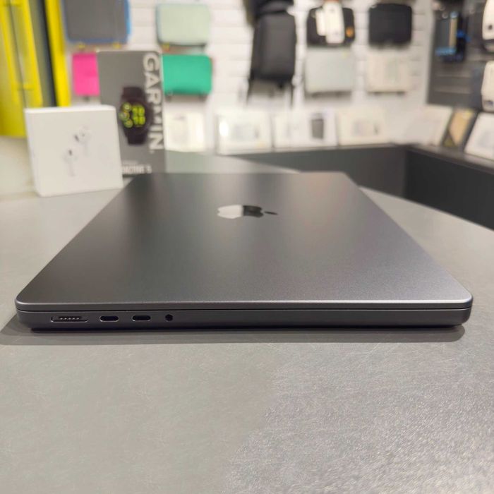 MacBook Pro 14" 2023 M3 Pro 18gb RAM 512gb SSD Space Black В НАЯВНОСТІ!