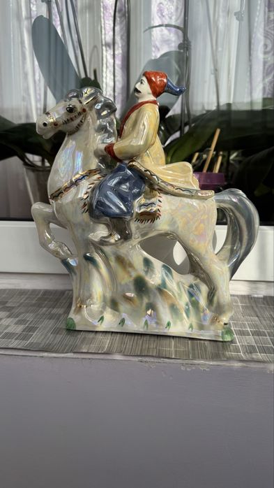 Фарфорові фігури