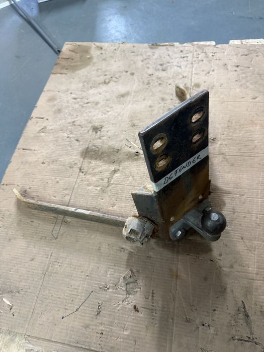 Jipe Land Rover 90 Defender 110 130 bola engate de reboque