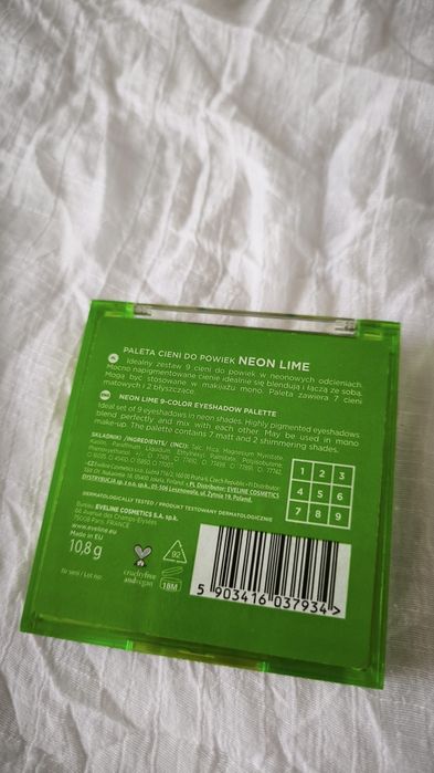 Paleta cieni do powiek Eveline Cosmetics