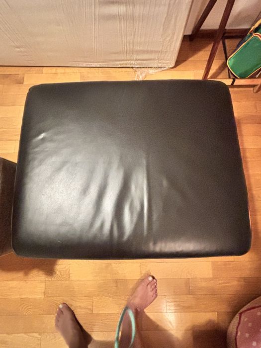 Banqueta / mesa de apoio preta Ikea