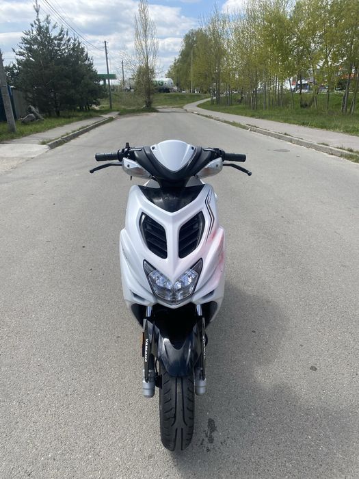 Продам Yamaha aerox 2016 рестайлінг  SA42